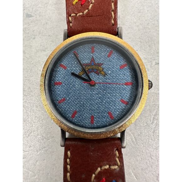 VTG Fossil Watch Womens 35mm Denim Dial Embroidered Band 90s Rare New Battery - Picture 1 of 12